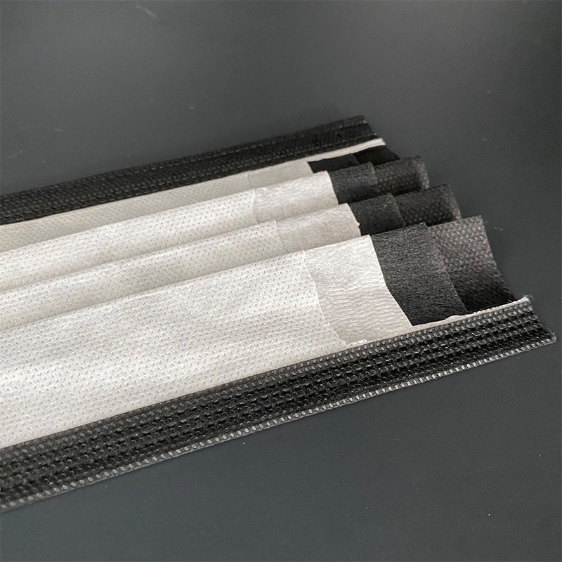 四层黑色活性炭成人口罩